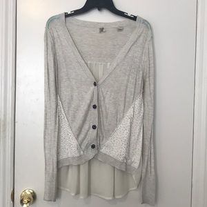 (SOLD) Cute cardigan
